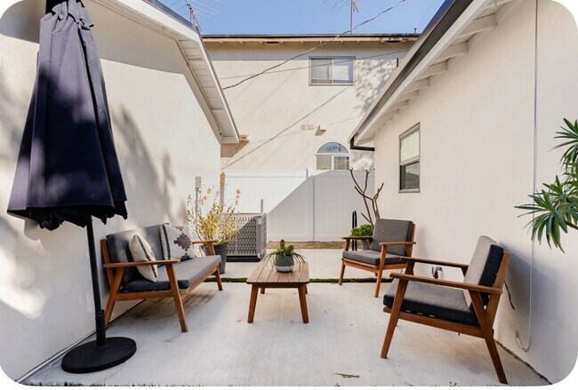 Patio delantero - 12812 Greene Ave