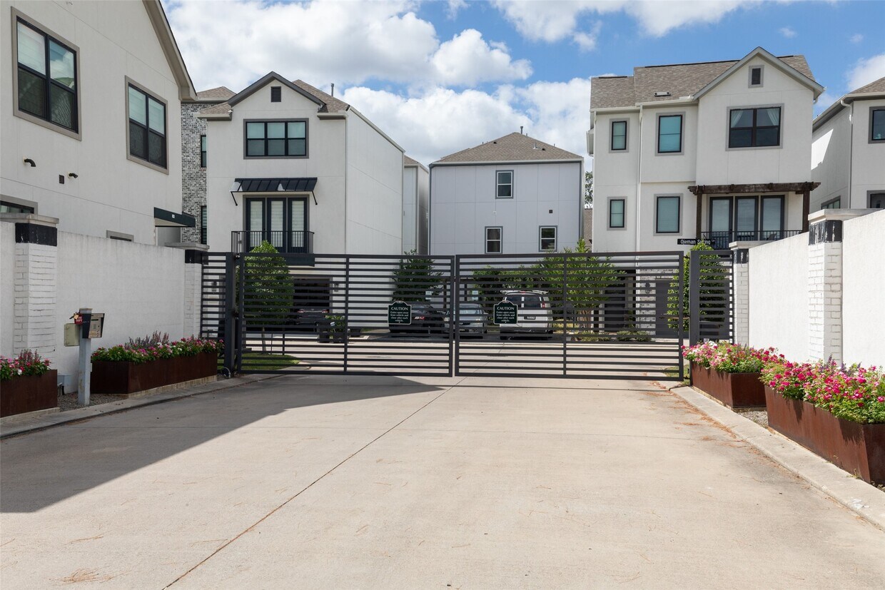 Foto principal - 1740 Ojeman Point Ln