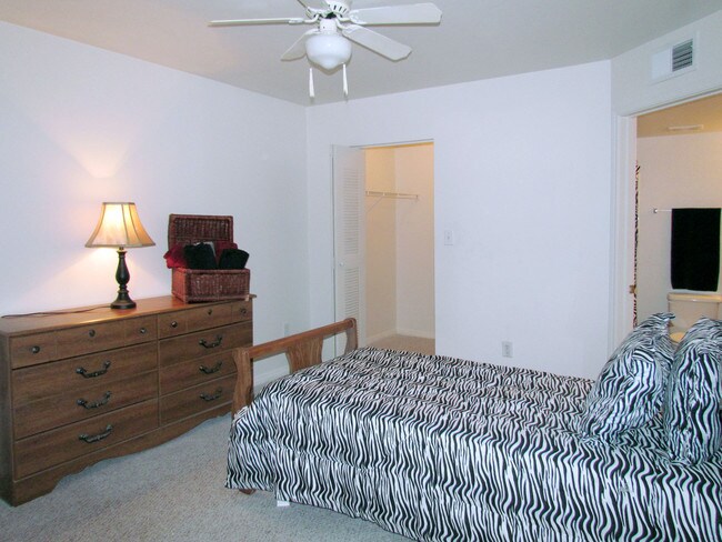 Willow Green Apartments Apartments Houston, TX