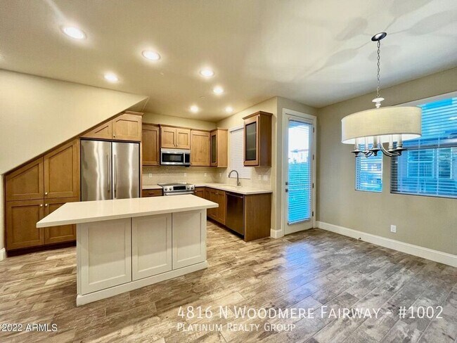 Foto del edificio - 4816 N Woodmere Fairway