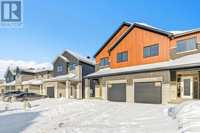 Photo du bâtiment - 713 Montrichard Rd