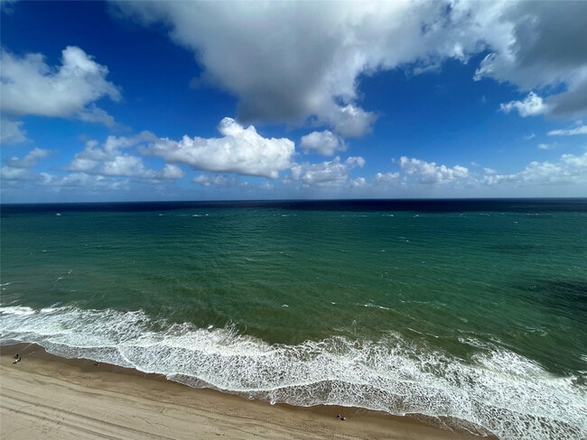 Foto del edificio - 3500 Galt Ocean Dr