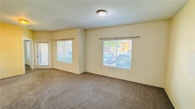 Building Photo - 9303 Gilcrease Ave