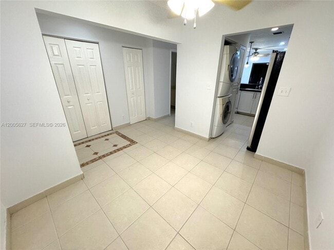 Building Photo - 9120 NW 40th St