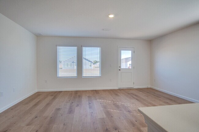 Foto del edificio - Spacious 4BR/2BA Home in Eagles Ridge – High-Speed Internet Included – Military Deposit Special