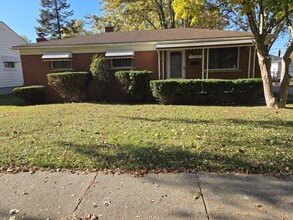 Building Photo - 17629 Prospect St Building Photo - 17629 Prospect St