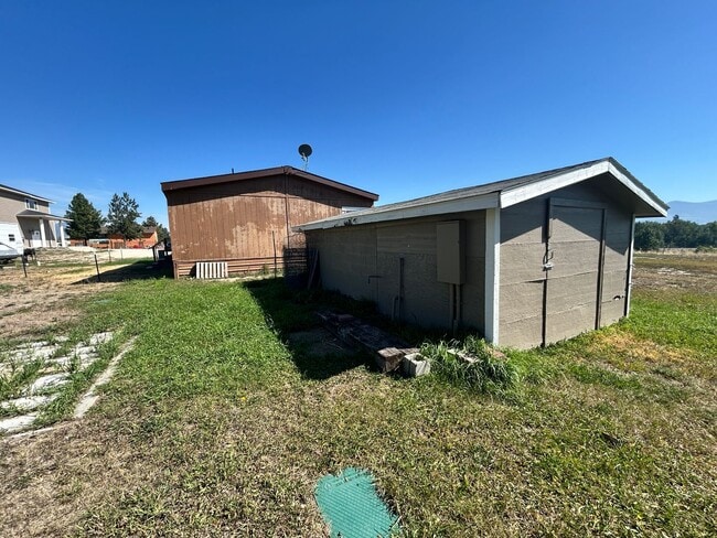 Building Photo - 3 bed 2 bath Home in Hamilton