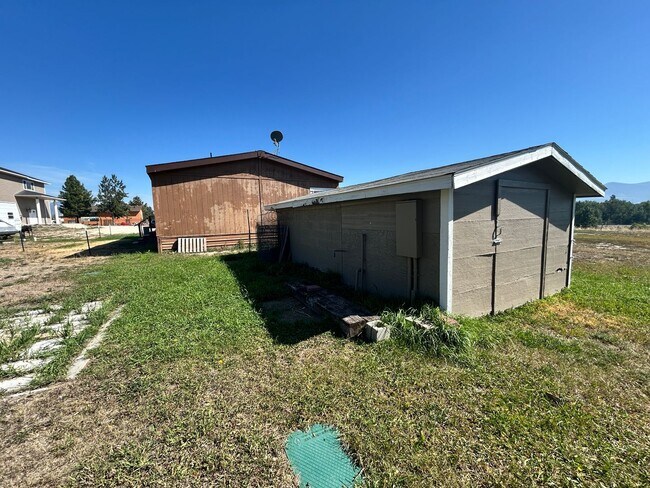 Foto del edificio - 3 bed 2 bath Home in Hamilton