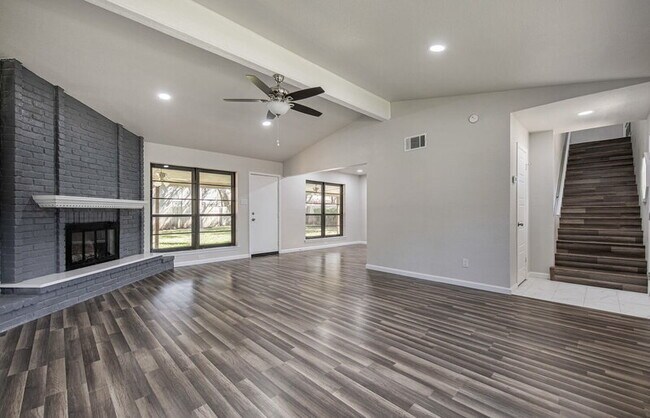 Foto del edificio - 9223 Ridgeland St