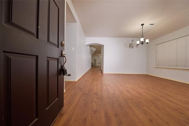 Foto del edificio - 4616 Brighton Dr