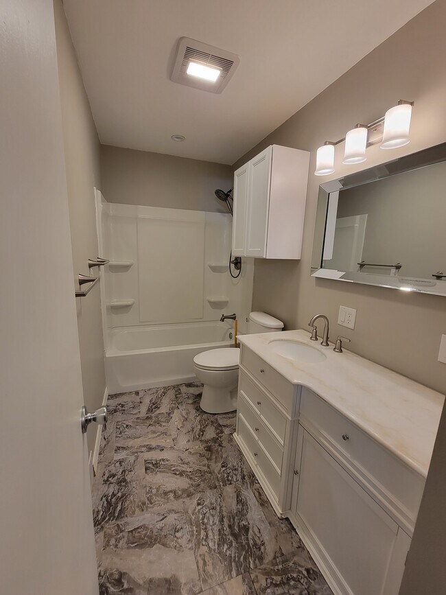 Bathroom - 707 E 19th St