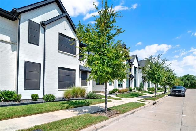 Building Photo - 7717 Reis Ln