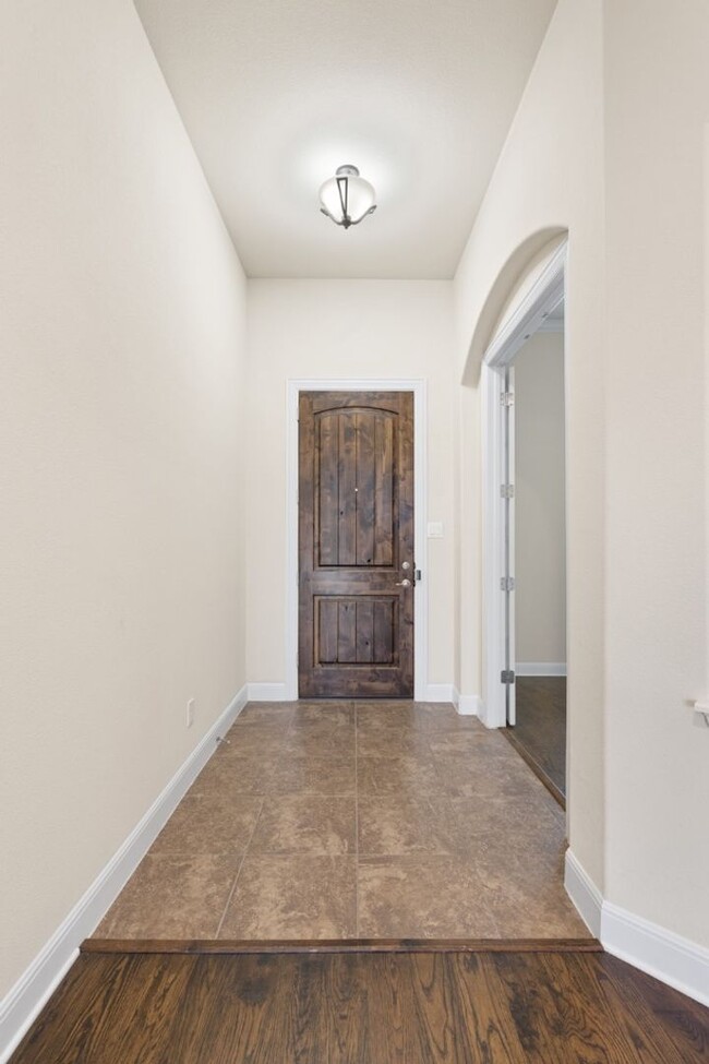 Building Photo - 432 Clear Springs Holw, Buda, Texas 78610