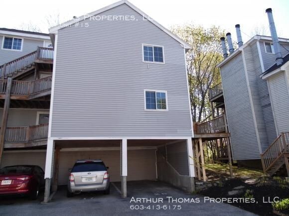 Building Photo - Two Bedroom Condo near Henry Law Park