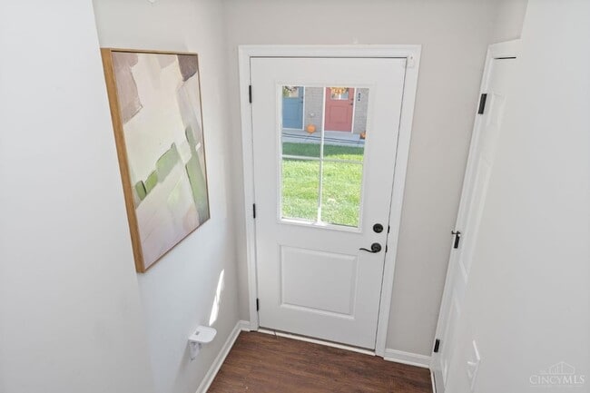 Photo - 108 Old Pond Rd Apartment