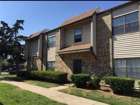 Photo - 401 SE 12th Street Unit 105