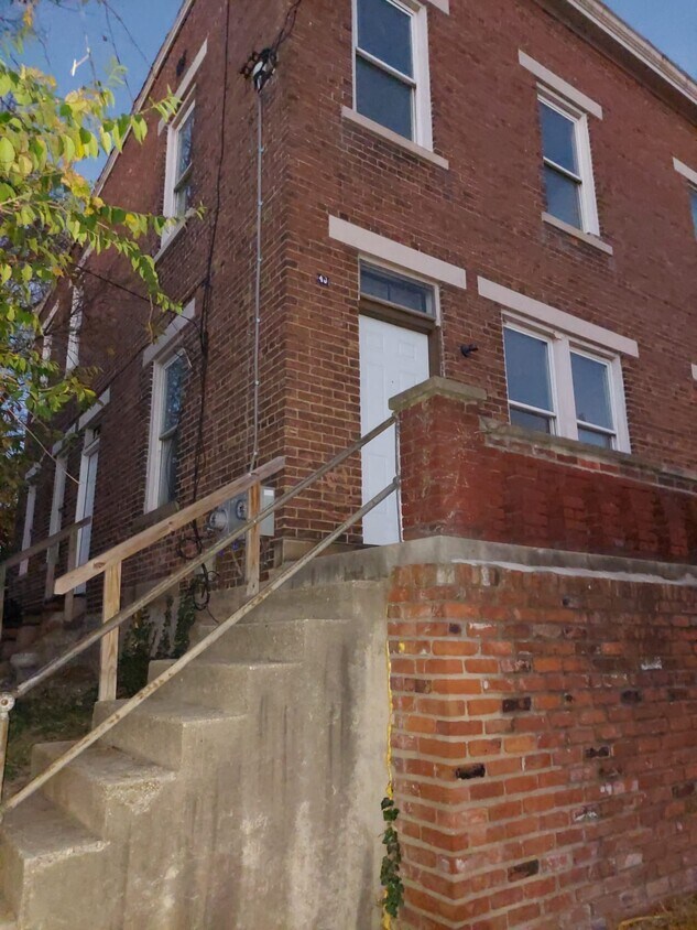 40 Wuest St Unit 40, Cincinnati, OH 45217 Apartments in Cincinnati