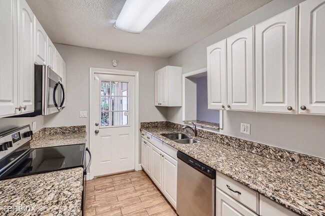 Building Photo - 3 br, 2 bath House - 322 Notre Dame Dr UNIT