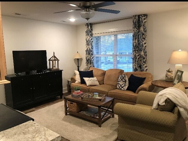 Building Photo - 1138 STREET - A St