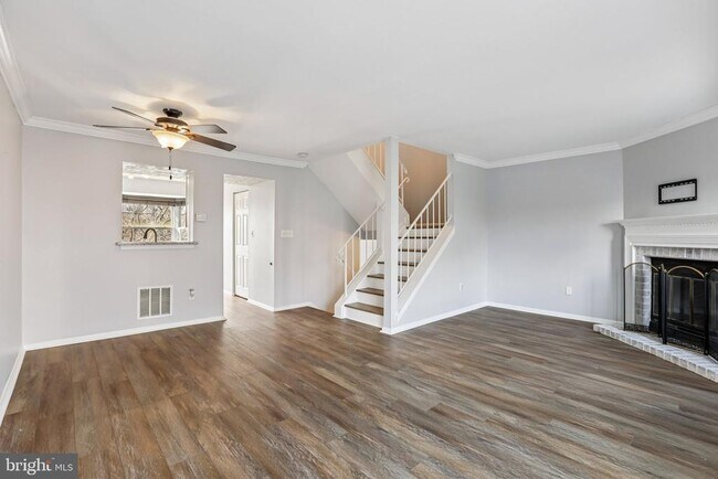 Foto del edificio - 1305 Riverwood Way