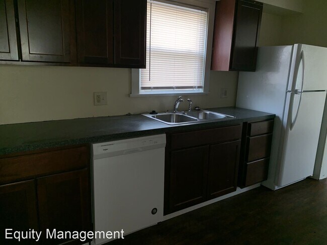 Foto del edificio - 2 br, 1 bath House - 212 E. Montrose