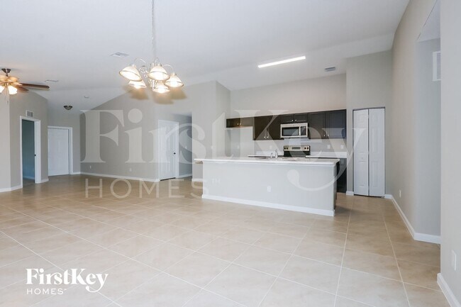 Foto del edificio - 643 SW Sail Terrace