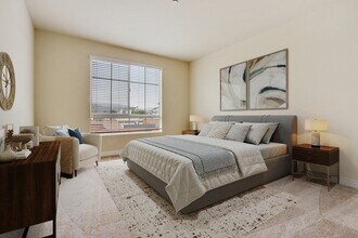 Interior Photo - Olive Encino