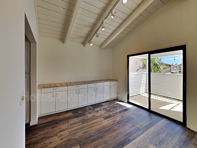 Foto del edificio - 4936 Amalfi Way