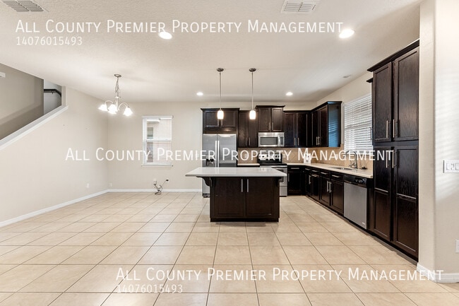 Building Photo - 4775 Creekside Park Ave