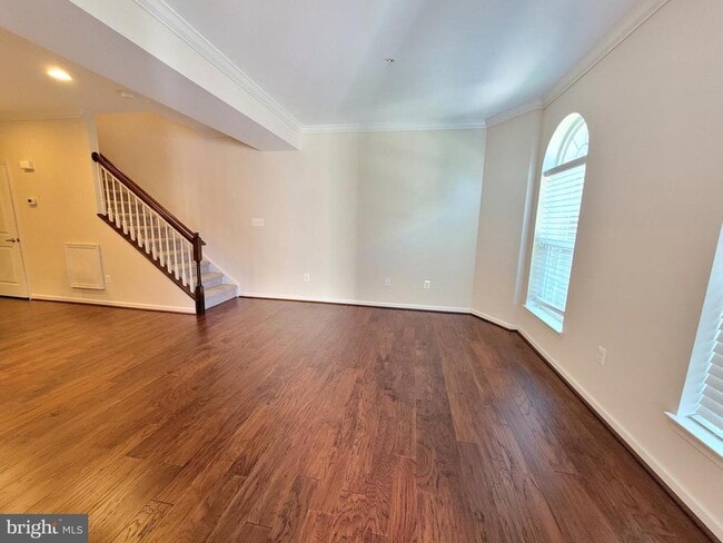 Building Photo - 9545 Hyde Pl