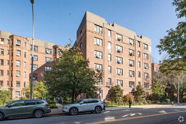 Foto del edificio - 7711 35th Ave