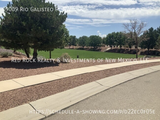 Building Photo - 9009 Rio Galisteo Pl NW