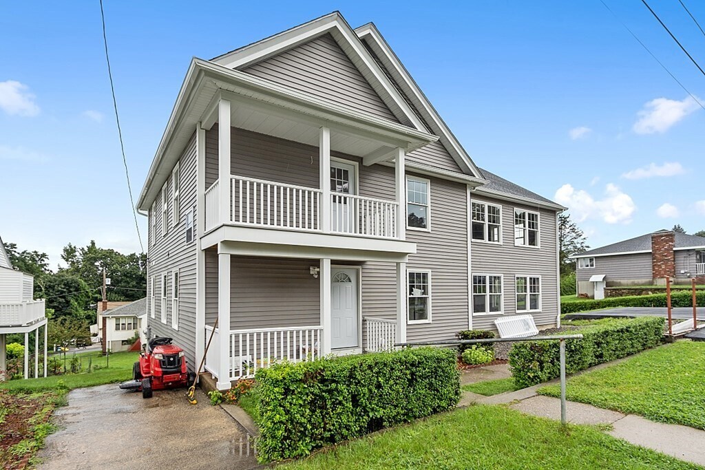 Primary Photo - 53 Fenwood Rd