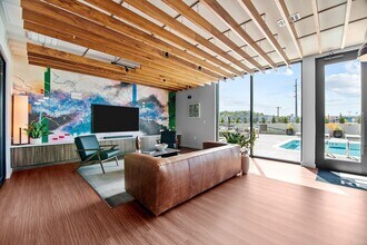Building Photo - The Reeve