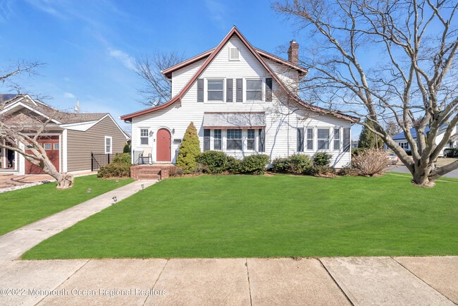 Building Photo - 102 Dixon Ave