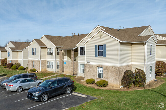 Building Photo - River Pointe Apartments