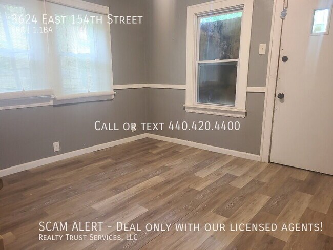 Foto del edificio - 3624 E 154th St