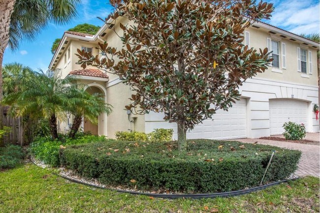 Building Photo - 9121 Villa Palma Ln