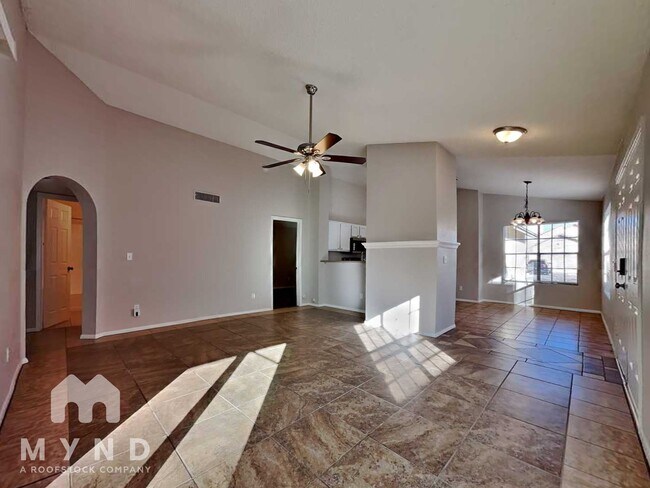 Foto del edificio - 8913 W Fairmount Ave