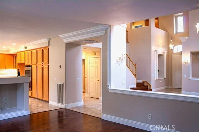 Building Photo - 4469 Torrey Pines Dr