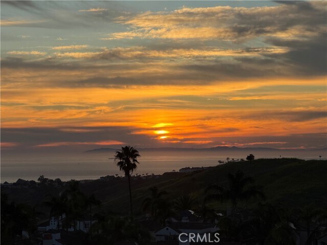 Foto del edificio - 1060 Calle Del Cerro