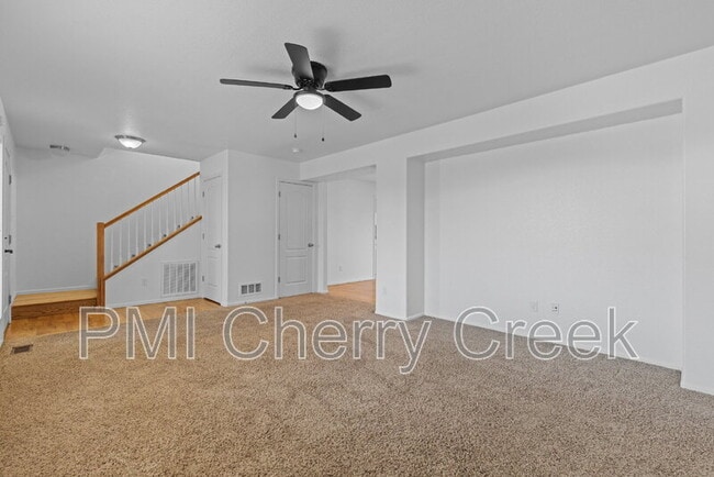 Foto del edificio - 267 N Millbrook St