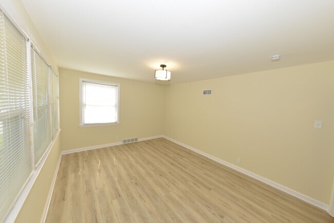 Foto del edificio - 1005 Hawthorn Ave