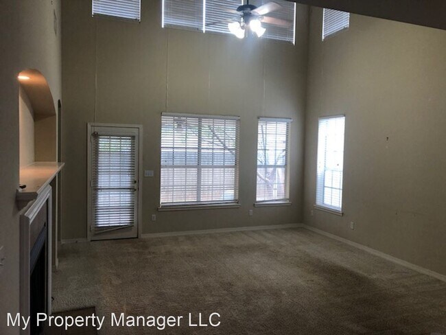 Building Photo - 3 br, 2.5 bath House - 120 Col AP Kouns