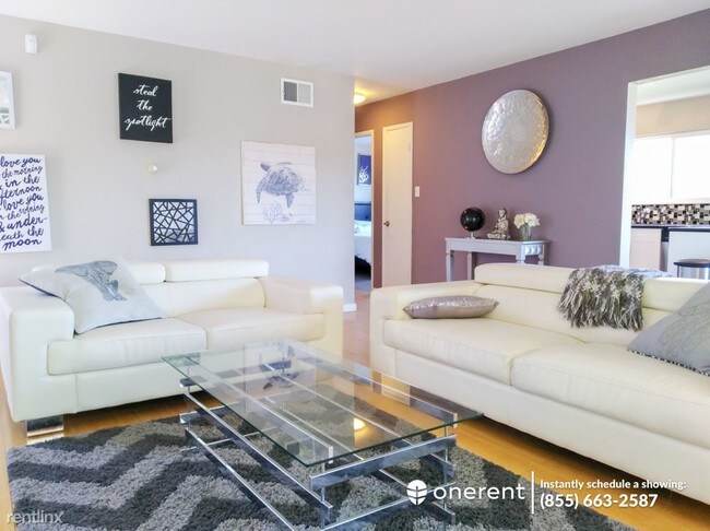 Foto del edificio - 2 br, 1 bath Apartment - 8009 Greenridge Dr