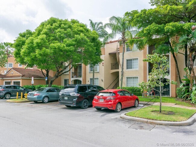 Building Photo - 2041 Renaissance Blvd