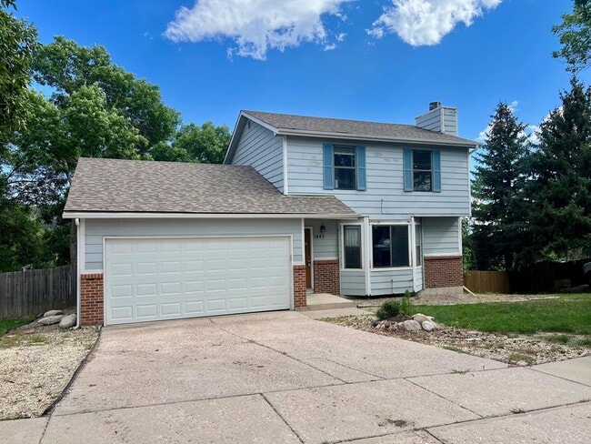 Wonderful 3 bedroom home close to Palmer P... - Wonderful 3 bedroom home close to Palmer P...