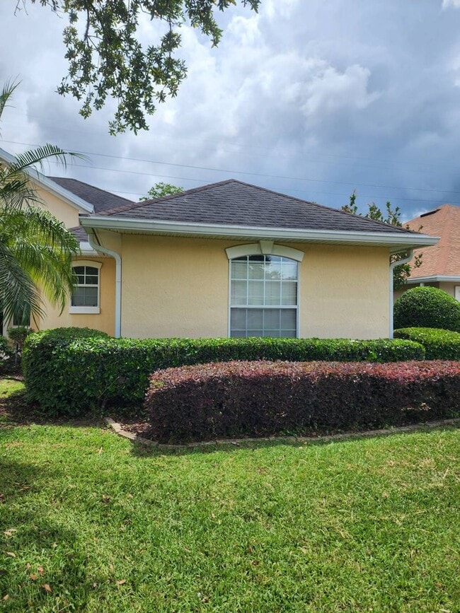 Building Photo - 7621 Crosstree Ln