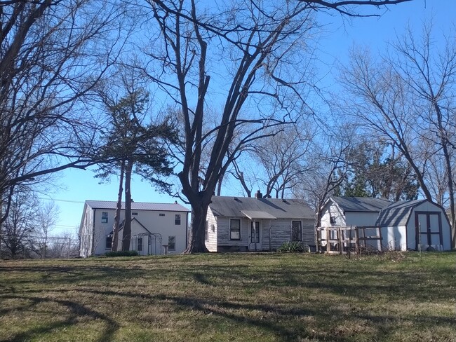 Building Photo - 2319 N 85th St