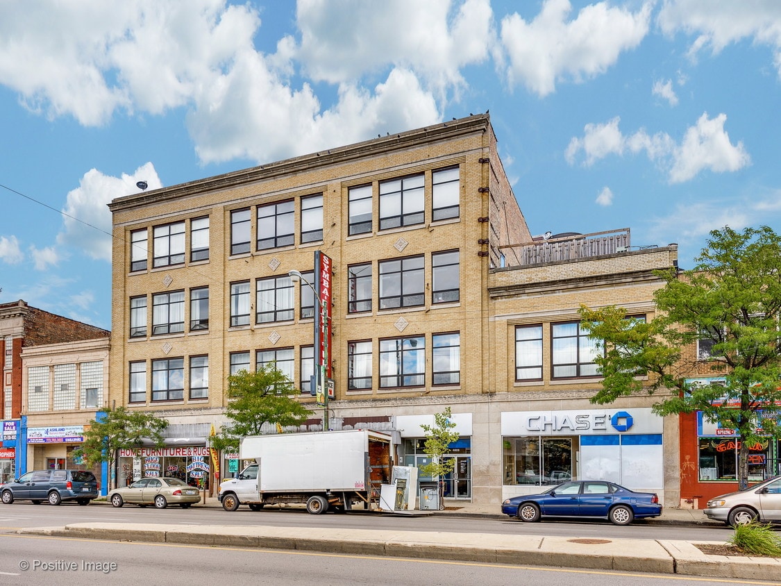 Primary Photo - 4807 S Ashland Ave